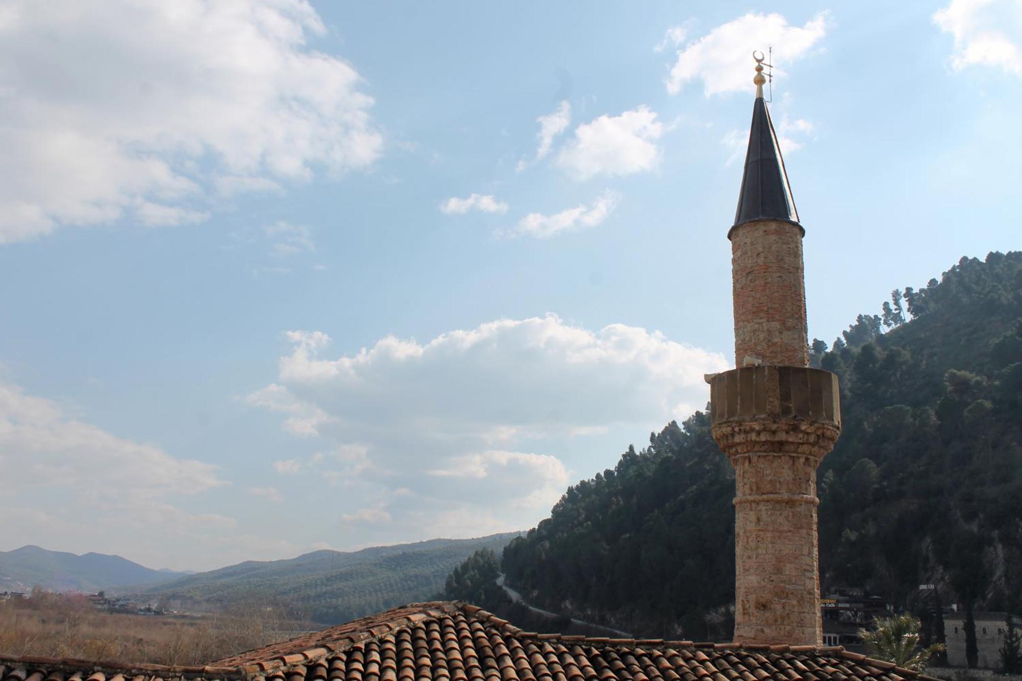 Tomor Shehu Guest House Berat Esterno foto